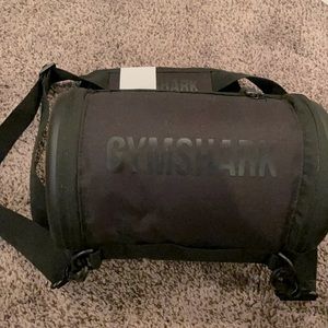 Gymshark lifting club barrel bag